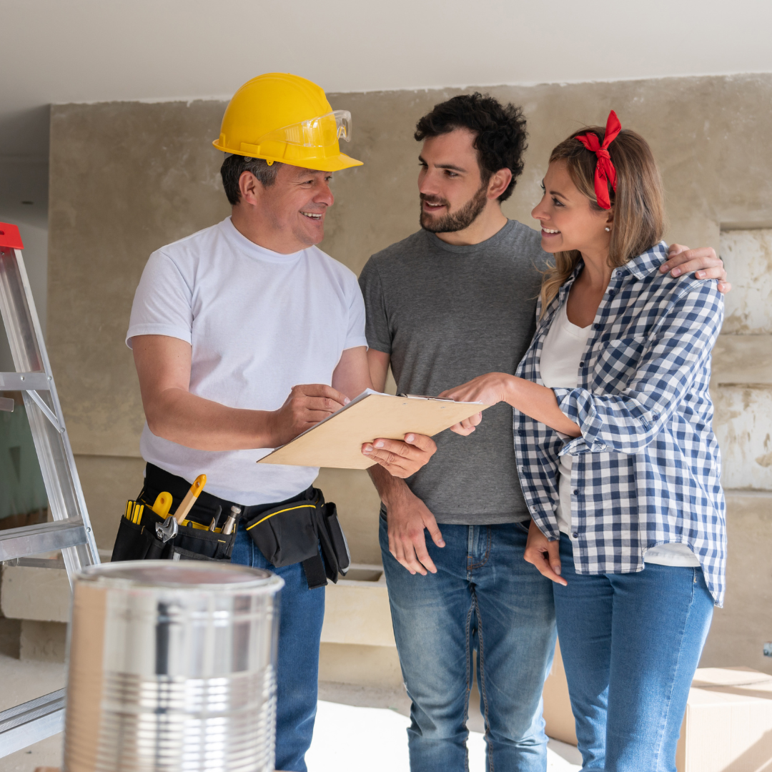 contractor talking to homeowners